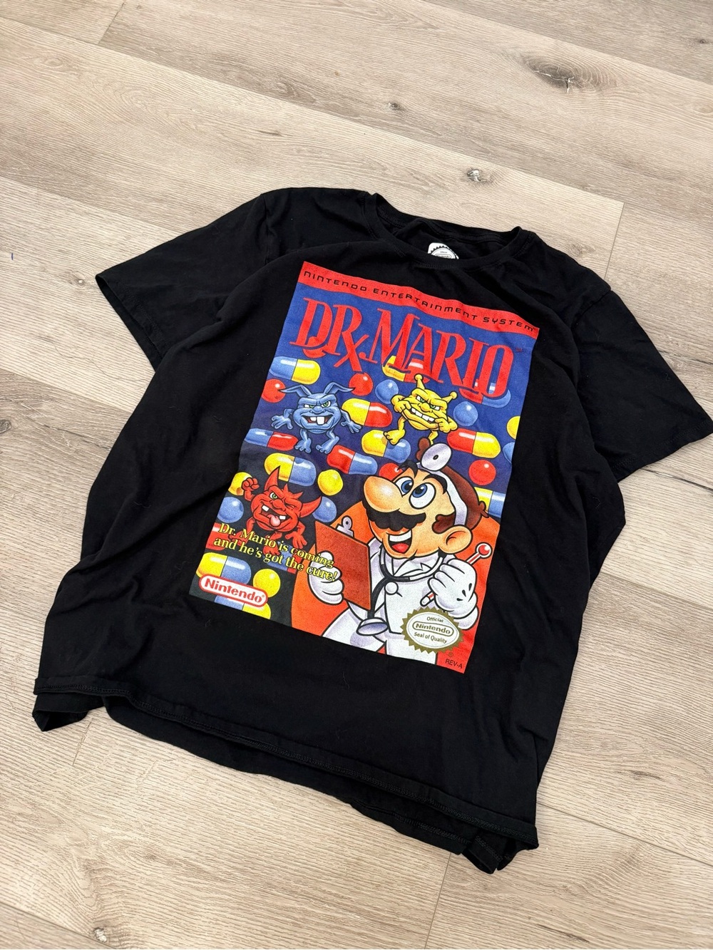 Nintendo Dr. Mario Vintage Black T-Shirt Retro